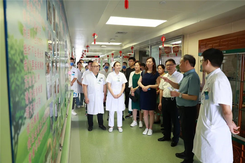 到肿瘤学科指导工作