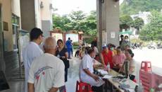 骨伤学院周红海名中医与博士生团队到革命老区开展医疗服务下乡和大学生就业调研活动