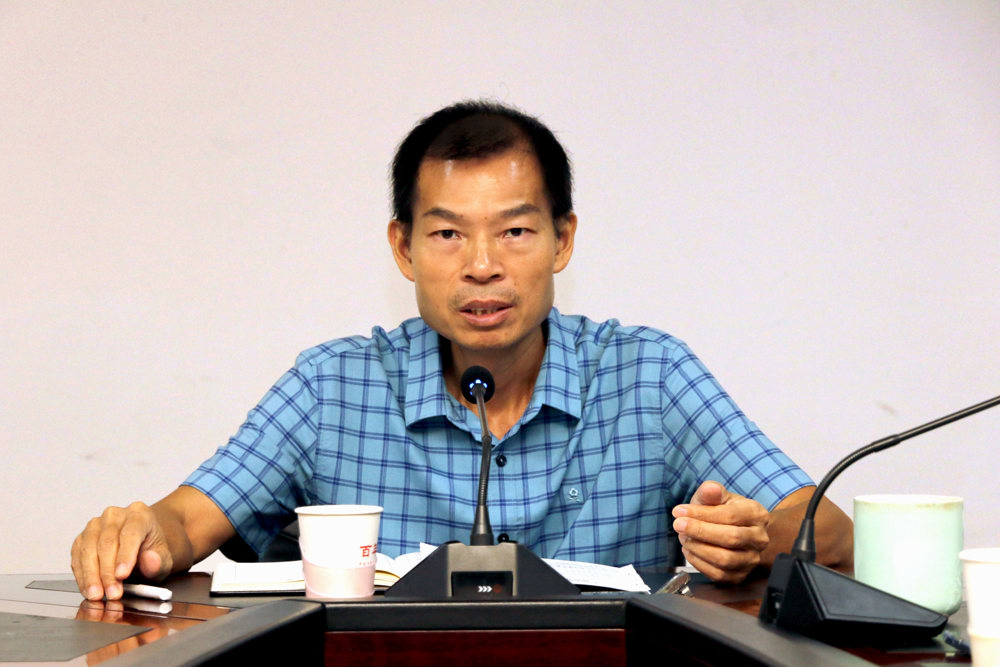 edfc927bfb982c947cb2c79a5a7a7cf