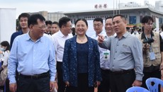 附属瑞康医院院领导带队前往2024届广西中医药类“双选会”现场进行就业指导