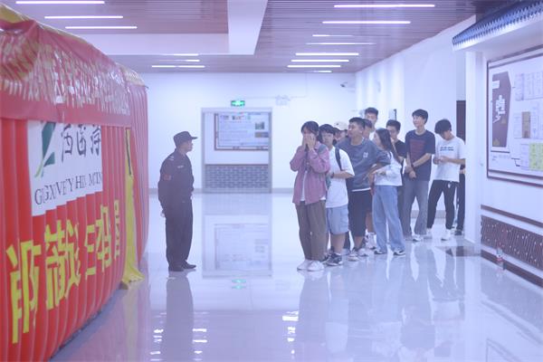 消防疏散逃生体验