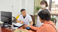 “名中医八桂行”活动纪实——一附院蓝青强名中医团队走进融安县中医医院（五）