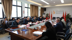 Beat365中国唯一官方网站副校长唐振宇为附属国际壮医医院干部职工上廉洁党课