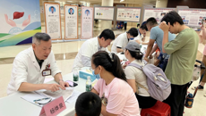 国壮外科第四党支部积极参与广西第六届胆道闭锁与小儿肝移植公益义诊活动