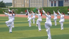 桂中医“功夫秀”  Beat365第三十八届传保运动会收官！