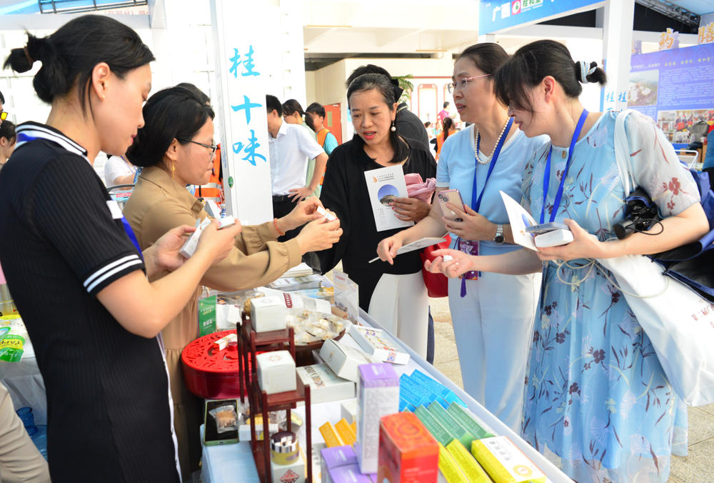 国壮大健康产品和院内制剂受欢迎