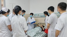 【广西“名中医八桂行”】一附院史伟名中医团队赴陆川县中医院开展活动