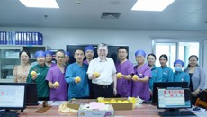 桃李芬芳意，关怀润师心——附属瑞康医院领导亲切慰问全院教师