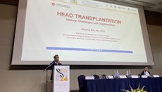 附属瑞康医院任晓平教授应邀参加俄罗斯太平洋地区整形与修复重建外科国际论坛大会并作主旨演讲