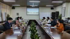 学校领导到马克思主义学院调研