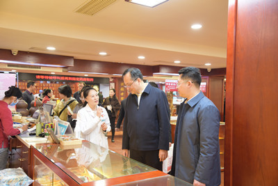 DSC_4082.JPG DSC_4082.JPG