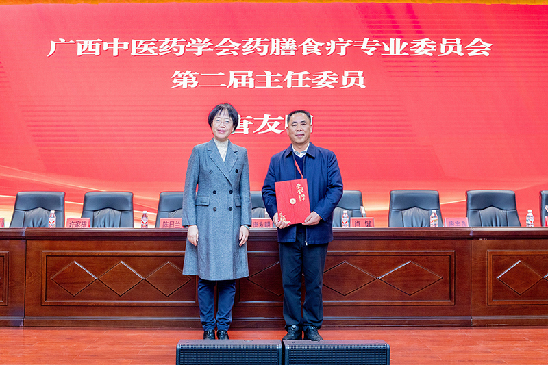 颁发证书现场 颁发证书现场