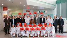 巳蛇献瑞，暖医情长｜第一附属医院领导春节慰问一线 “健康守护人”