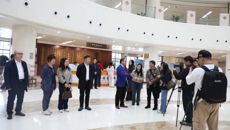 各级媒体记者在国壮探寻壮瑶医药文化之“壮美”