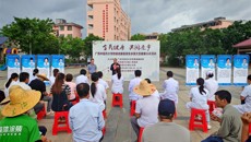 附属瑞康医院专家团队到武宣县开展健康宣教和义诊活动