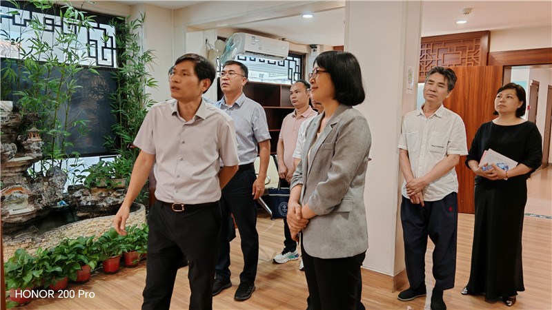 添加图片描述 添加图片描述