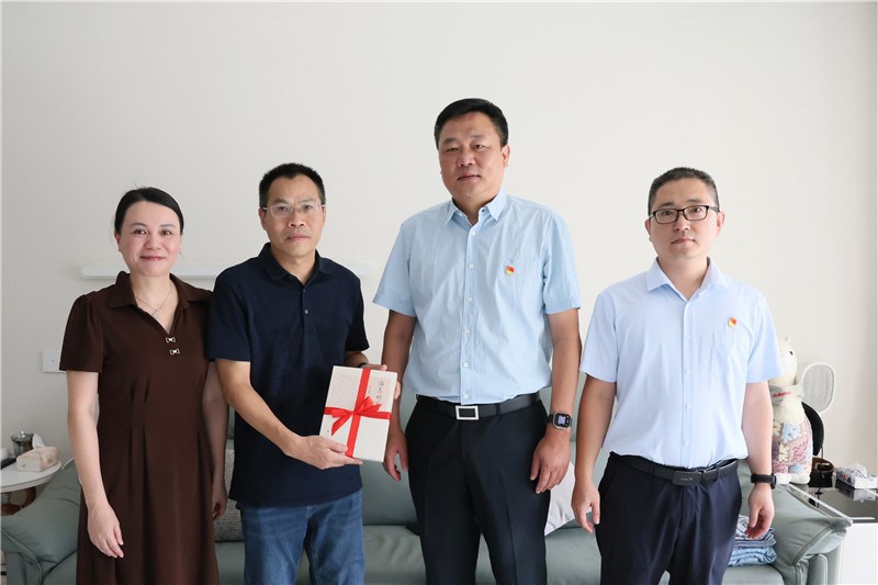 添加图片描述 添加图片描述