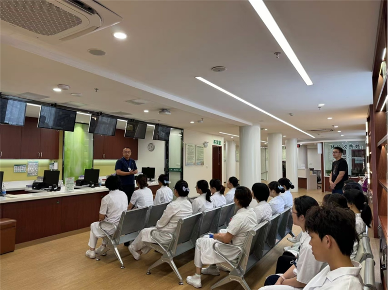 添加图片描述 添加图片描述