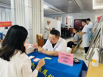 专家3.jpg 专家3.jpg