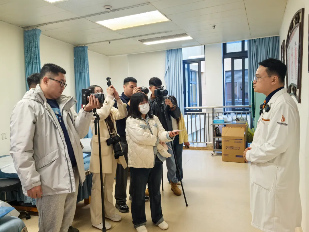 5d11294c-c666-47e7-b544-43ae2f19889f