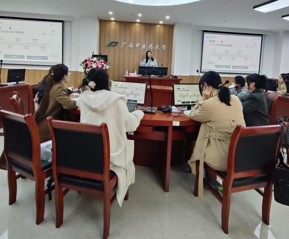 6588193cc29c41f7af47c4b4ad5714b4.jpg 6588193cc29c41f7af47c4b4ad5714b4.jpg