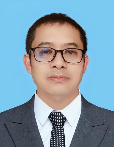 黄建新硕导照片