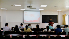 药学院召开党委理论学习中心组（扩大）会议