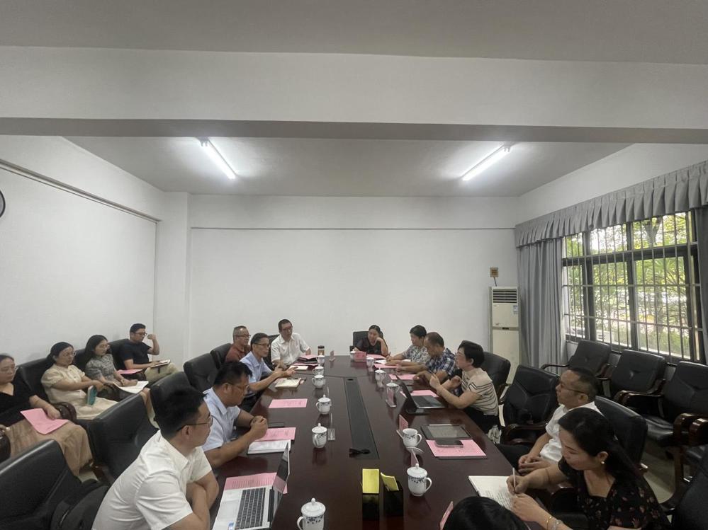 292CD061DCD528DDF67D722998D2F09E