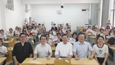 怎样学好壮医——国医大师黄瑾明教授寄语2021级壮医学（瑾明国医大师班）